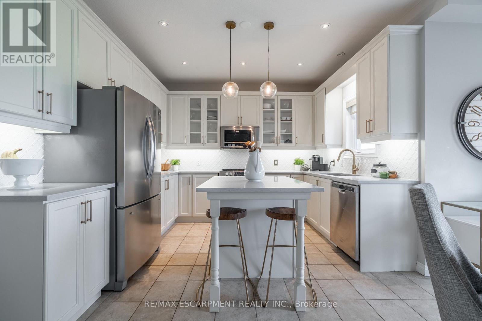 51 Showcase Drive, Hamilton, ON