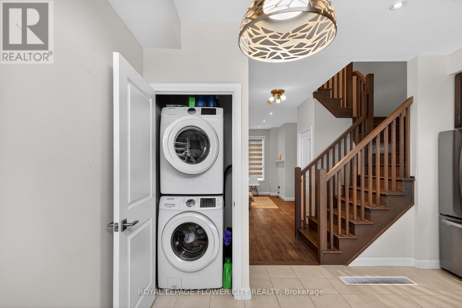 28 - 1169 Garner Road E, Hamilton, ON