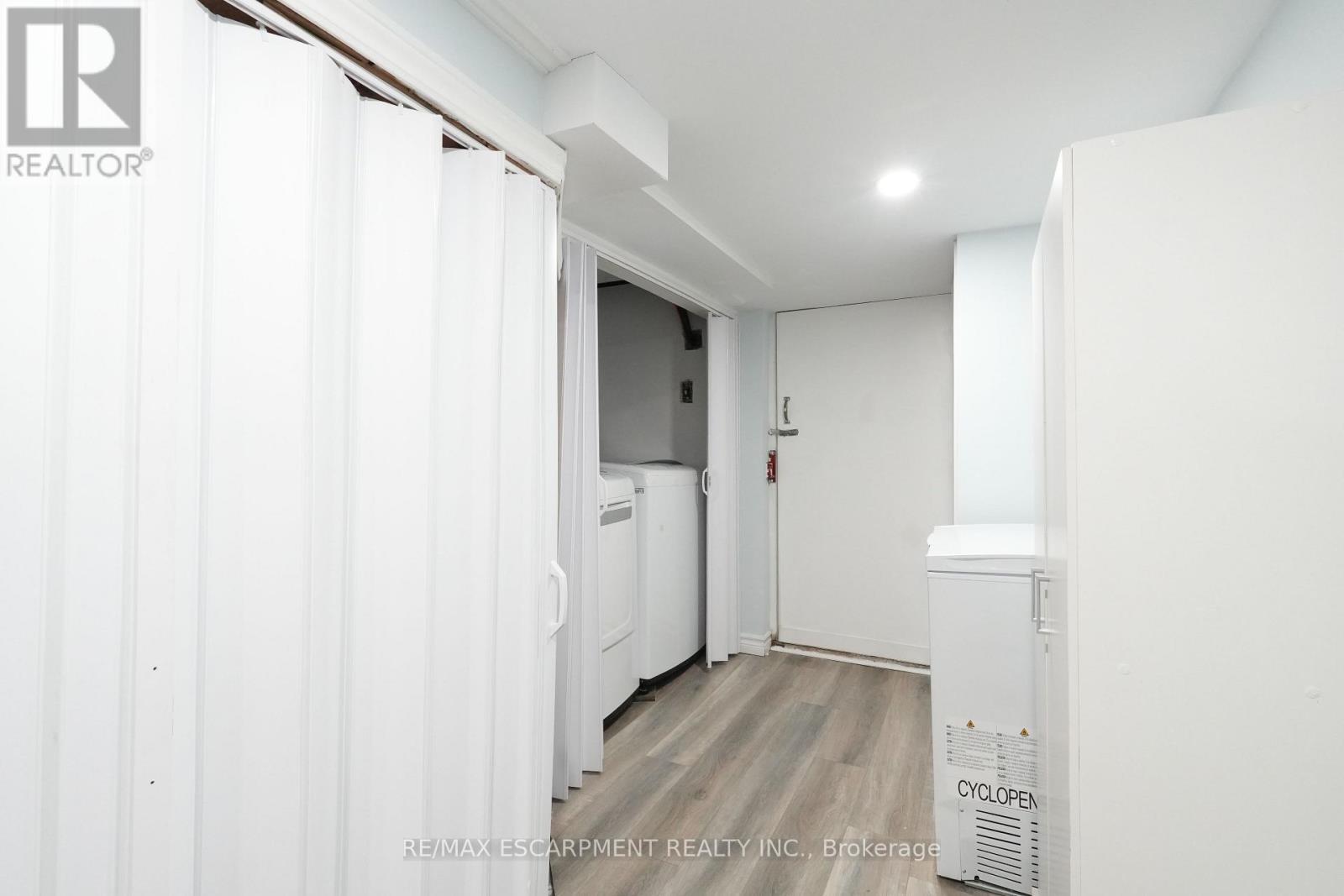 141 Mcanulty Boulevard, Hamilton, ON