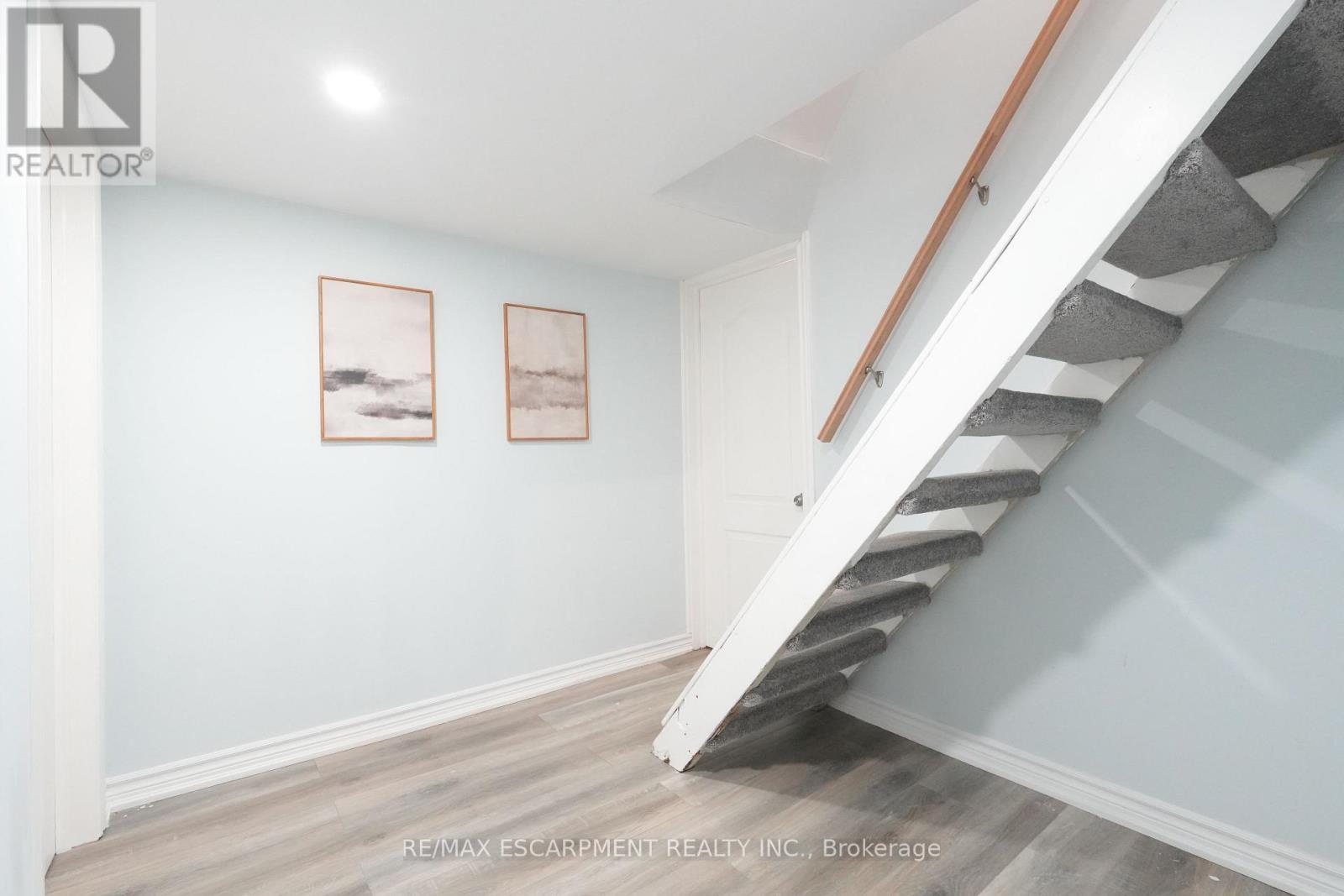 141 Mcanulty Boulevard, Hamilton, ON