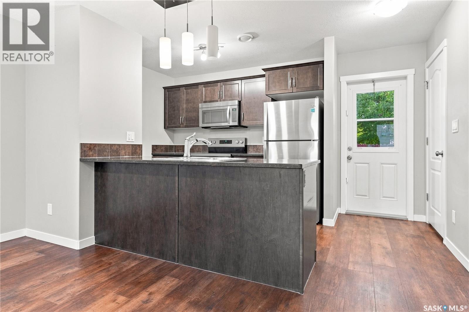 402 3440 Avonhurst Drive, Regina, SK