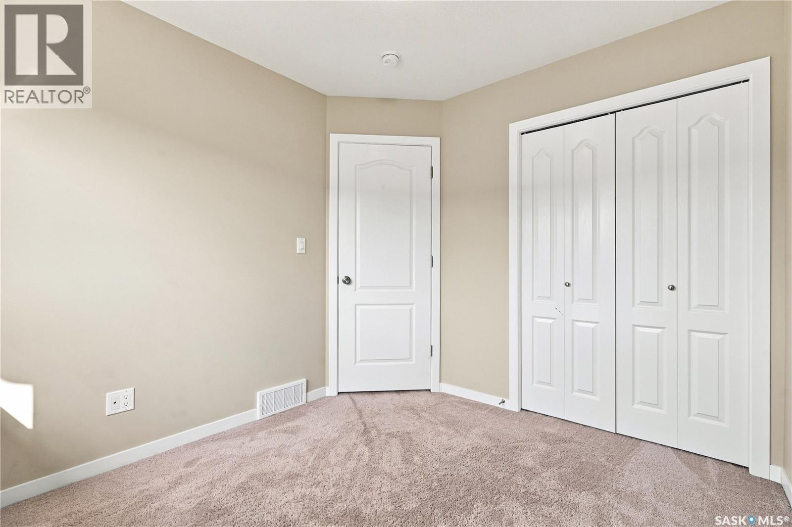 402 3440 Avonhurst Drive, Regina, SK