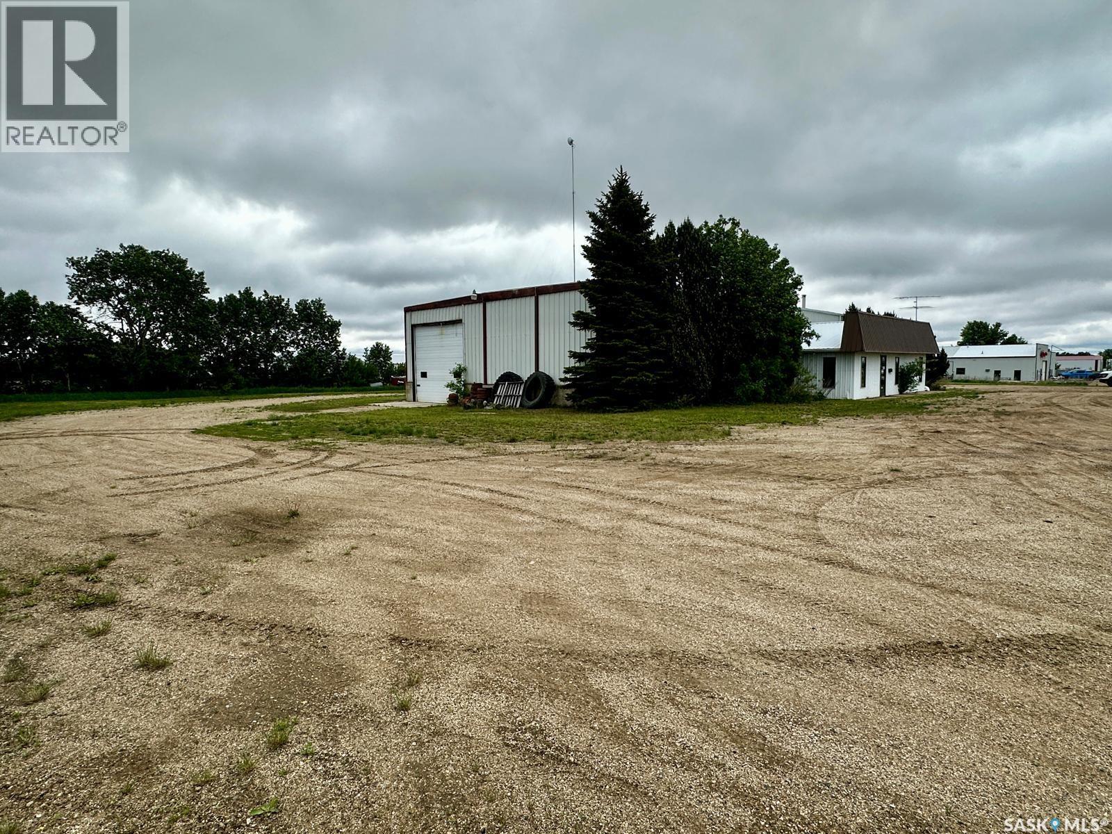 Cudworth Shop & Land, Cudworth, SK