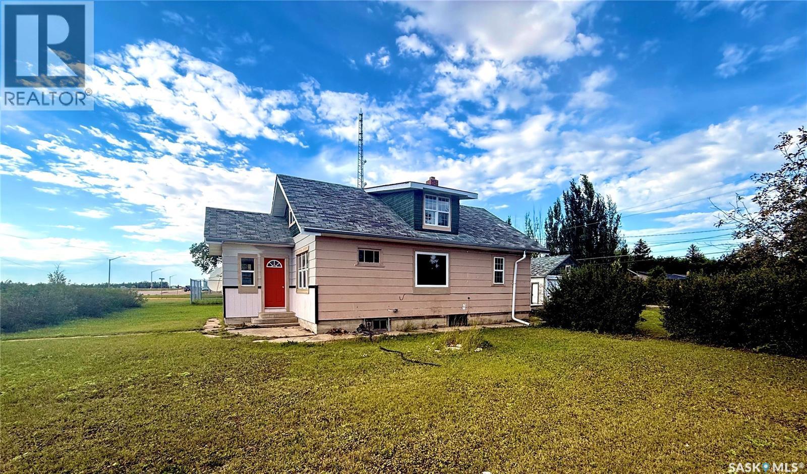 1110 Railway Street, Davidson, SK