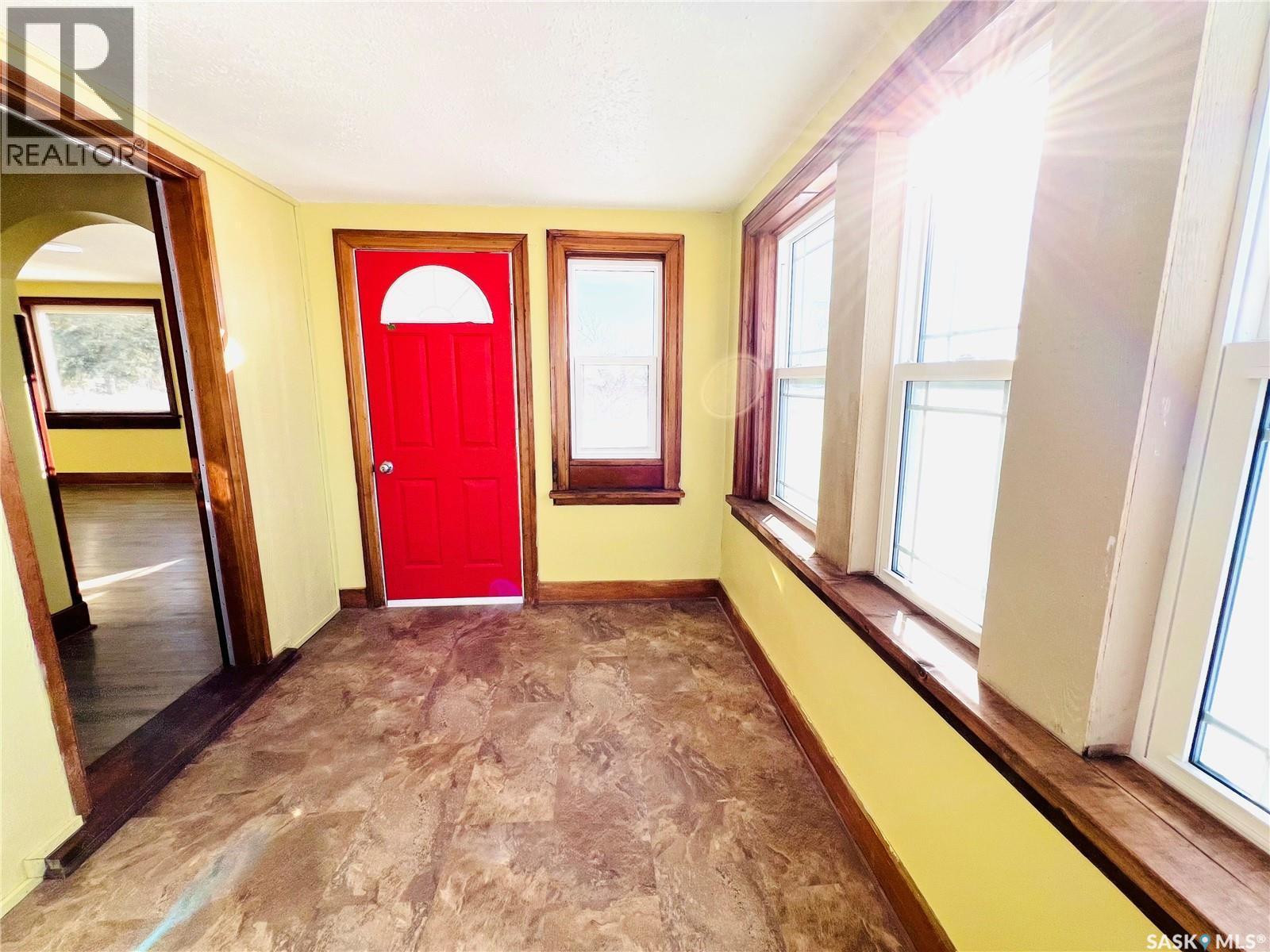 1110 Railway Street, Davidson, SK
