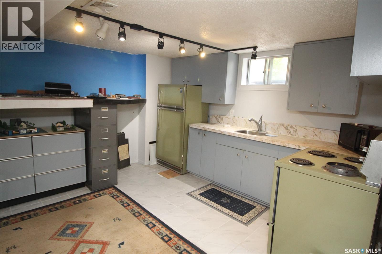 612 7Th Street E, Saskatoon, SK