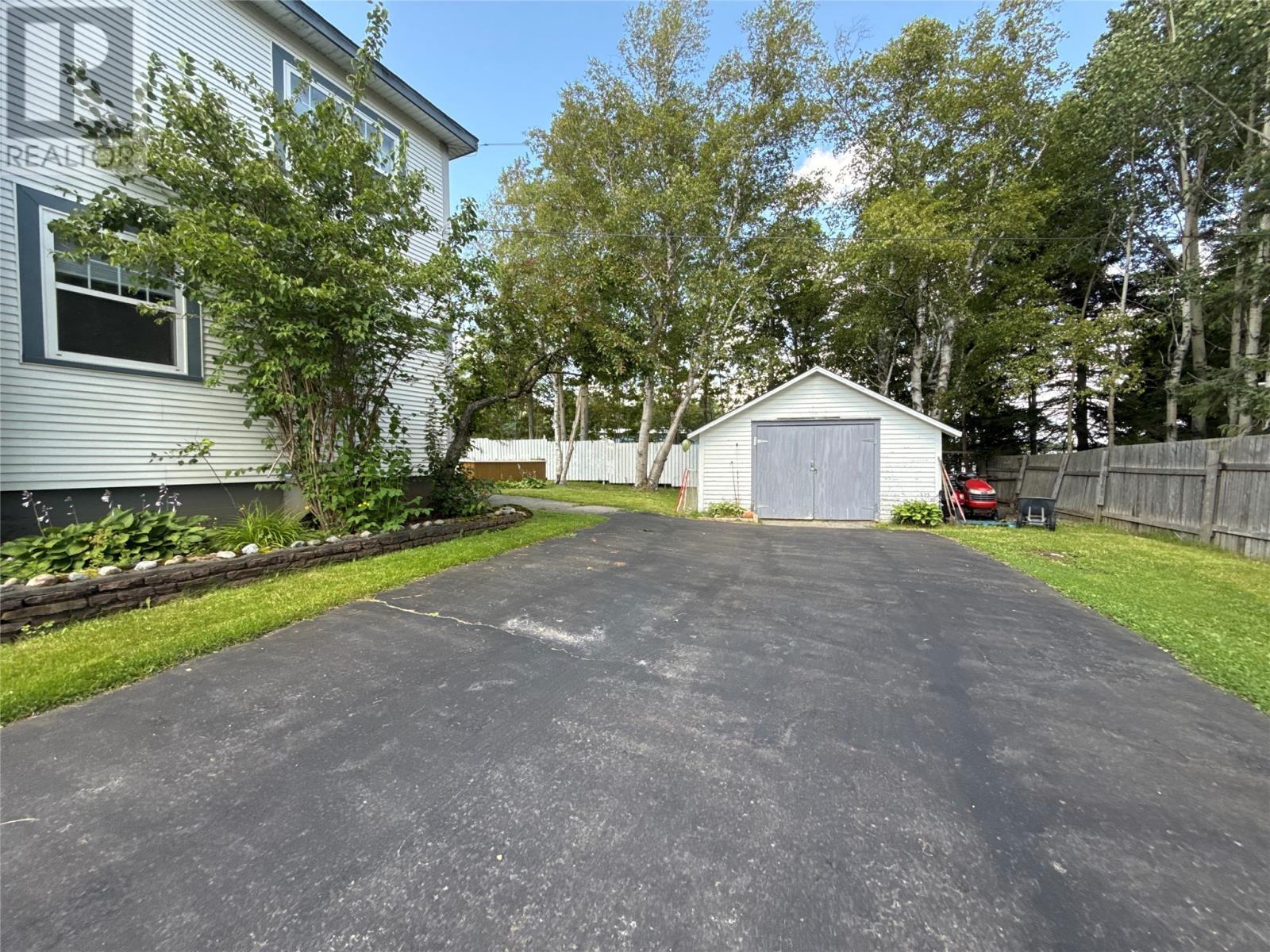 6 Sunset Drive, Grand Falls-Windsor, NL
