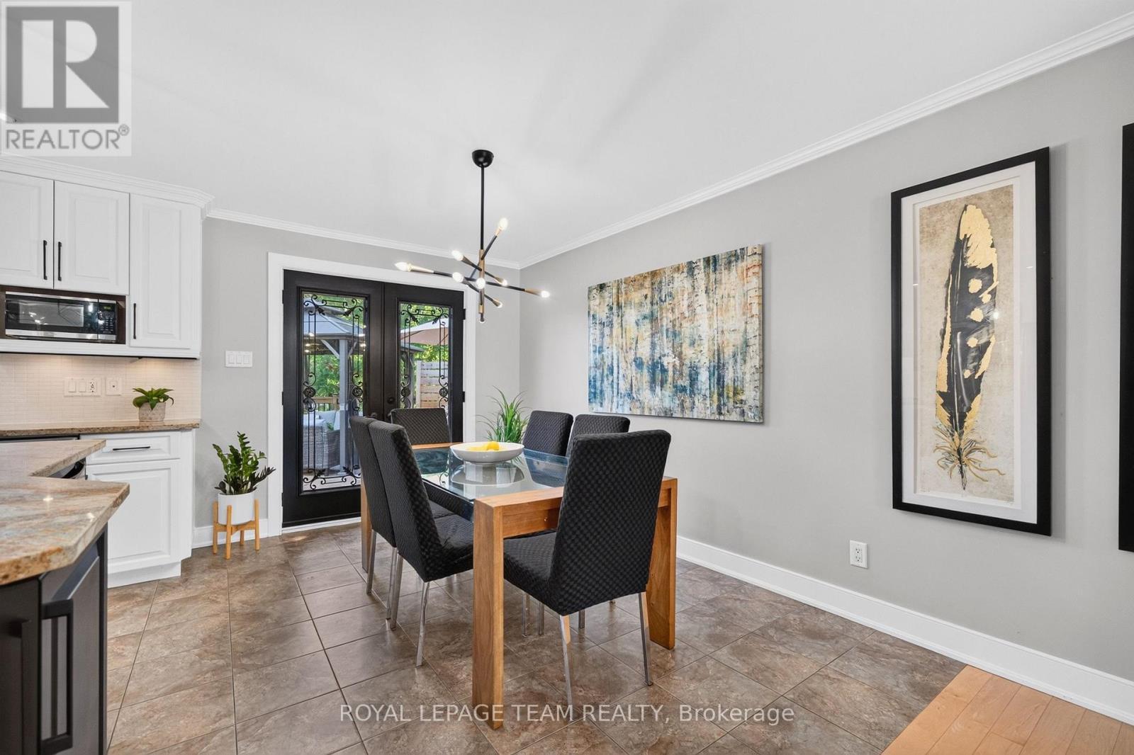 105 Brae Crescent, Ottawa, ON
