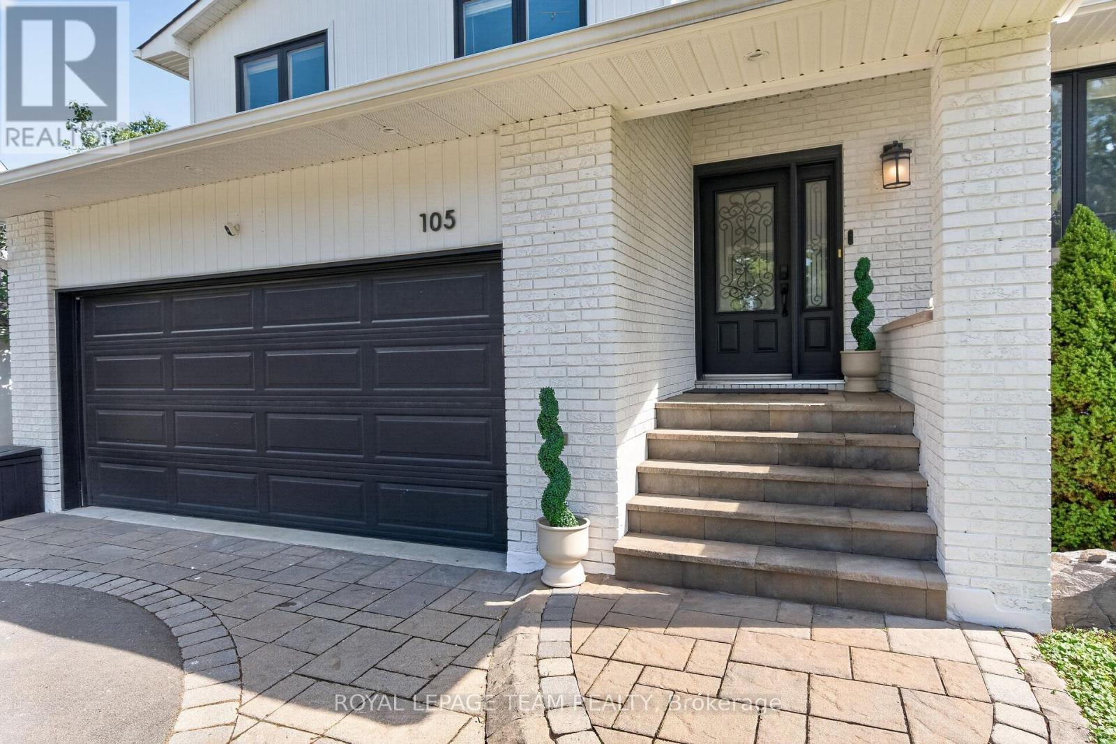 105 Brae Crescent, Ottawa, ON