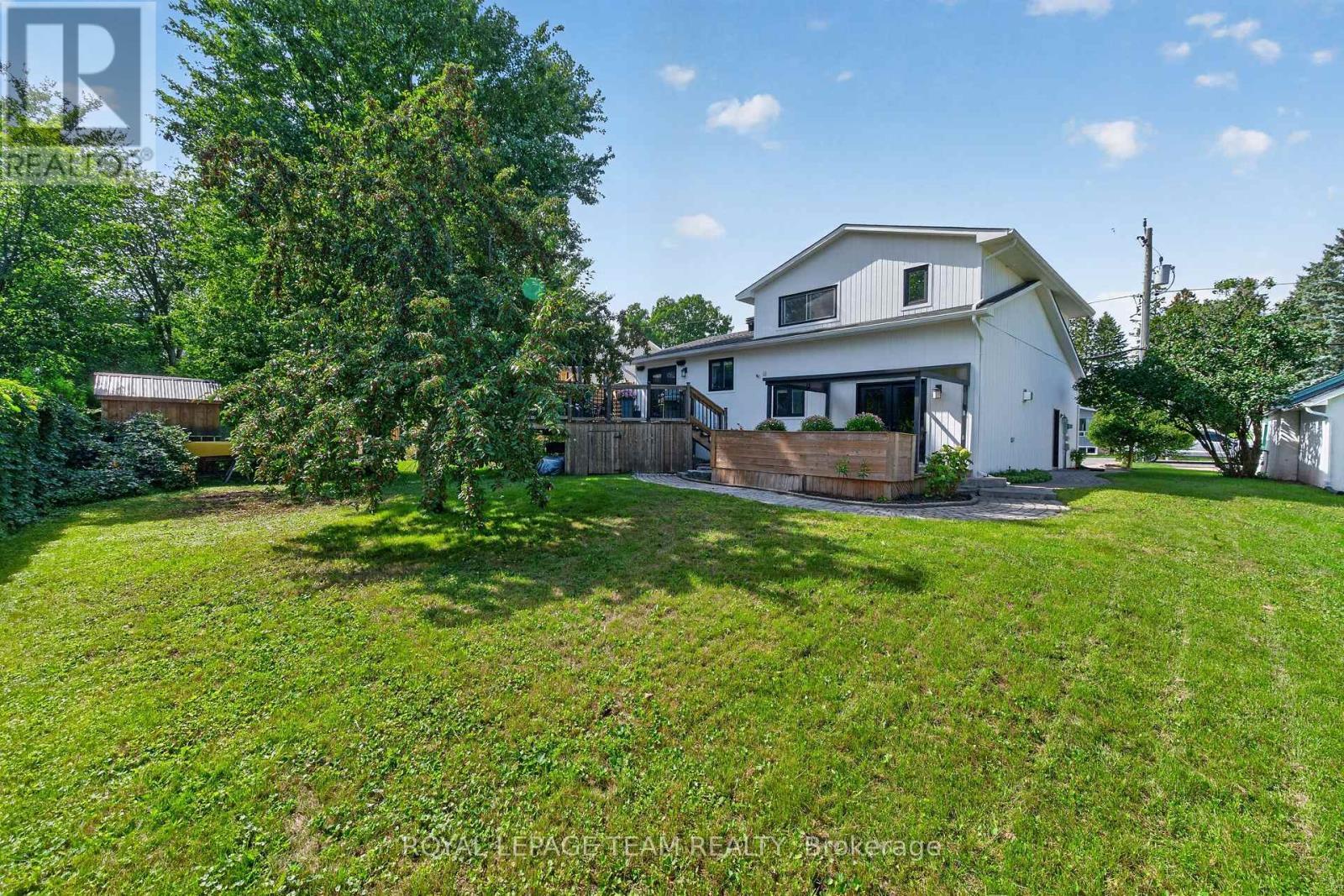 105 Brae Crescent, Ottawa, ON