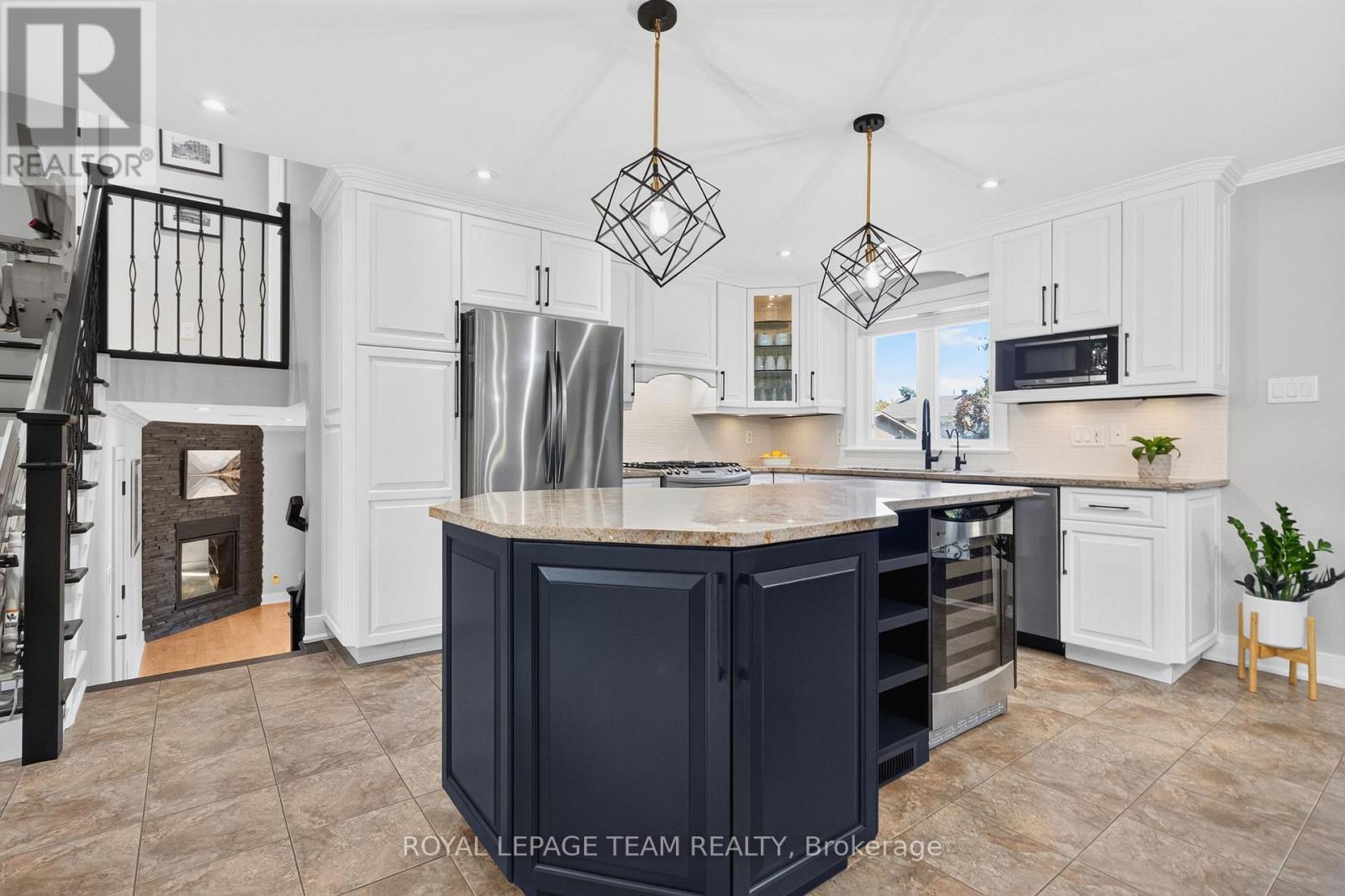105 Brae Crescent, Ottawa, ON