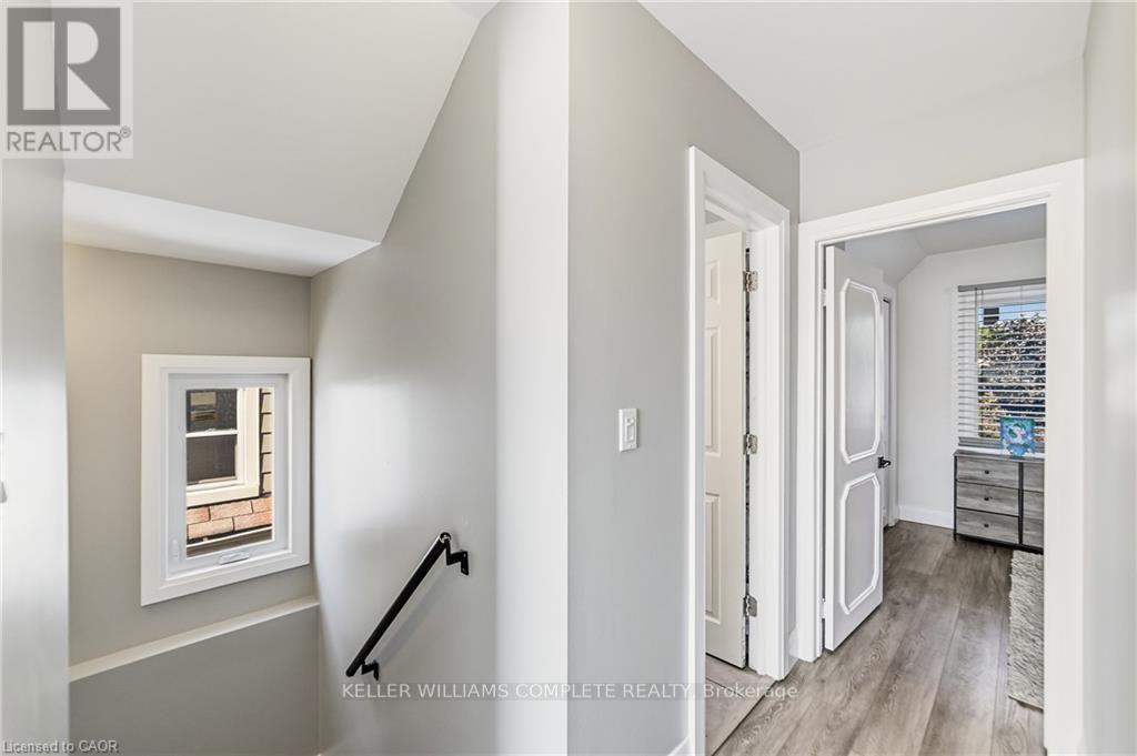 138 Cameron Avenue N, Hamilton, ON