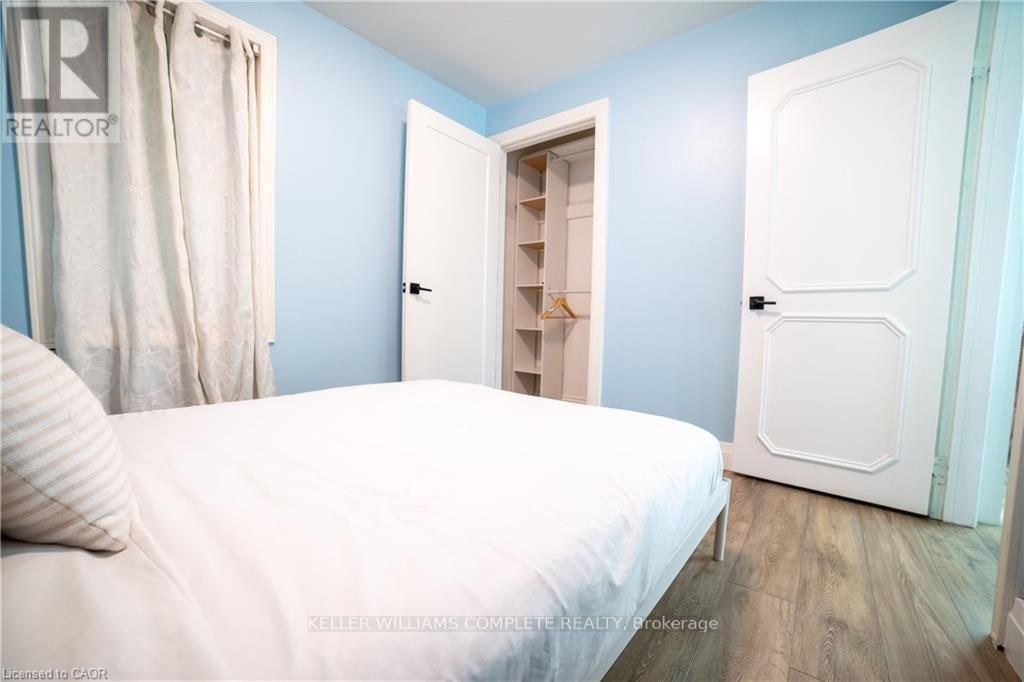 138 Cameron Avenue N, Hamilton, ON