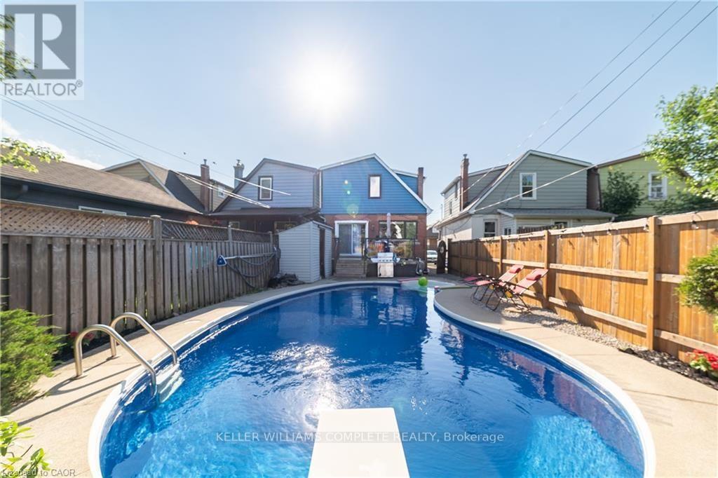138 Cameron Avenue N, Hamilton, ON