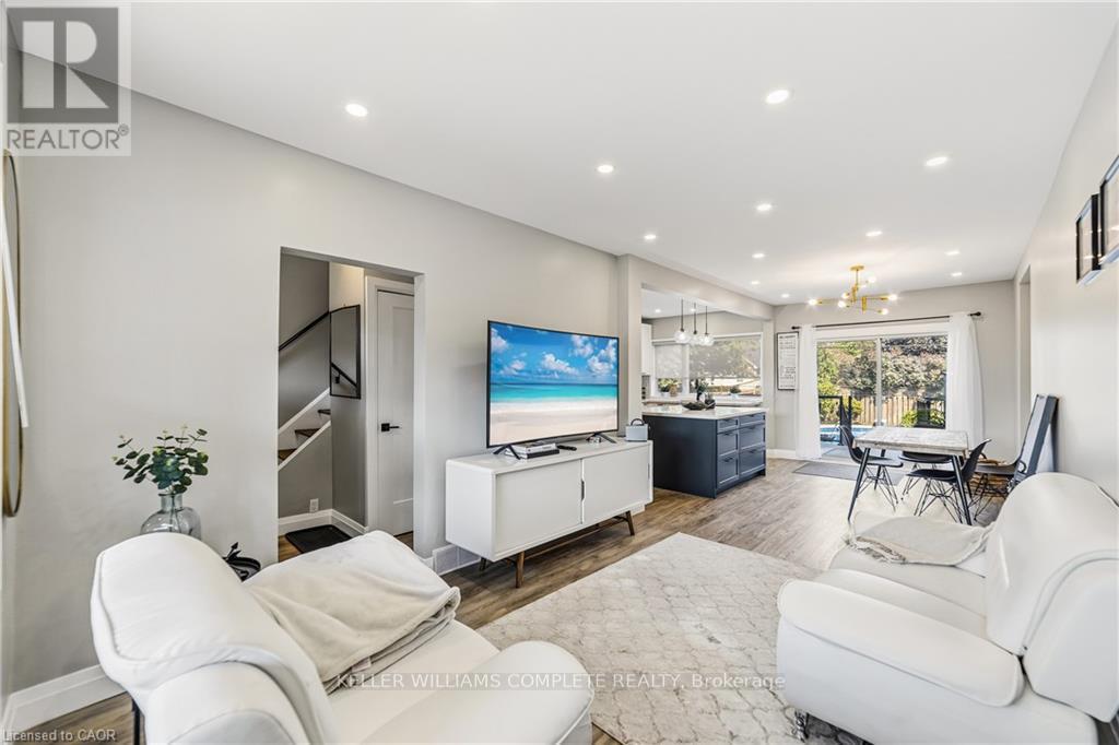 138 Cameron Avenue N, Hamilton, ON
