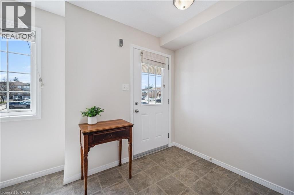 50 Howe Drive Unit# 16B, Kitchener, ON