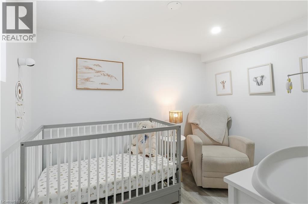 141 Mcanulty Boulevard, Hamilton, ON