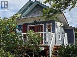 6279 SYCAMORE STREET Powell River, BC V8A 4K8