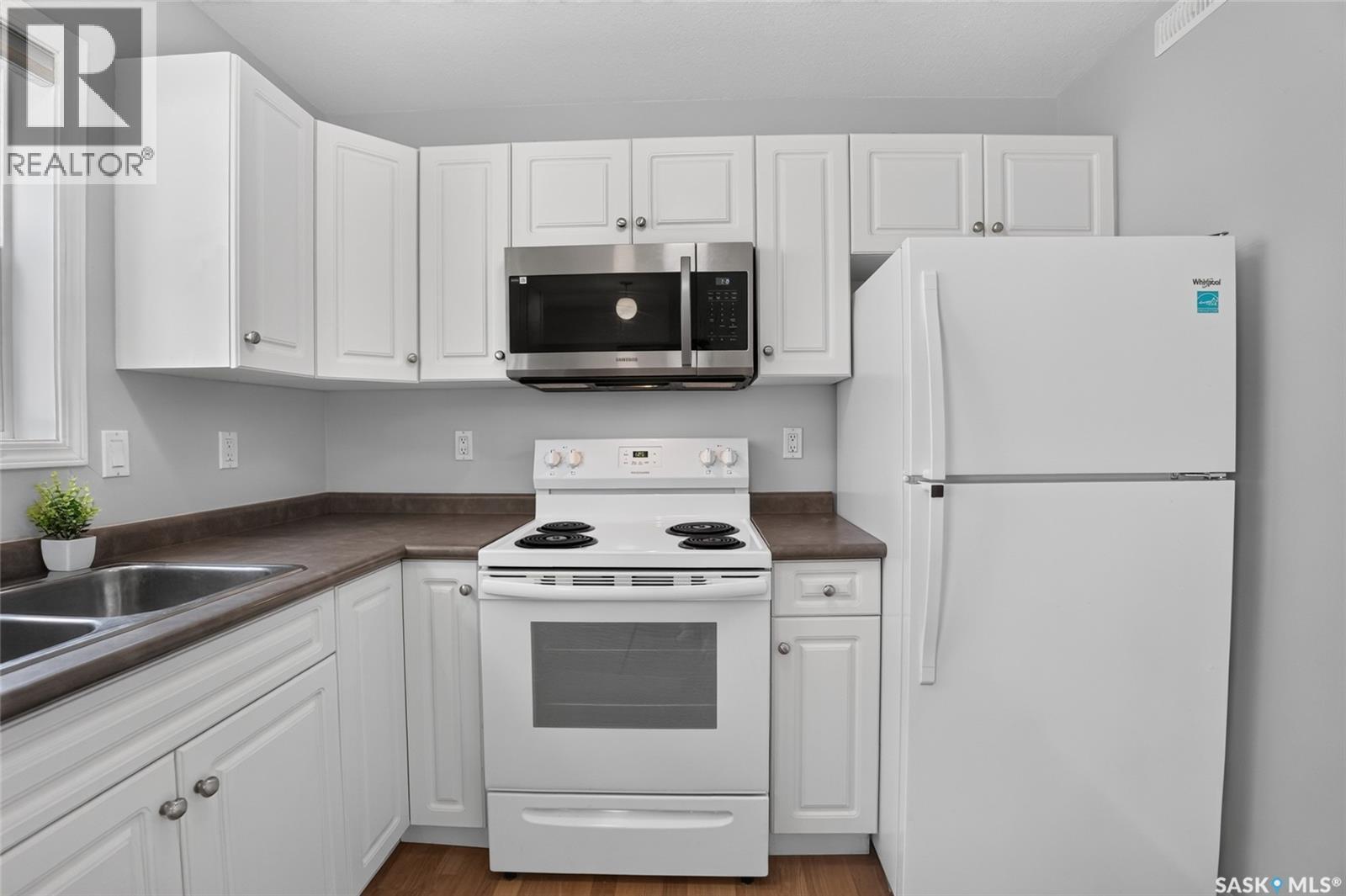 13 102 Pawlychenko Lane, Saskatoon, SK