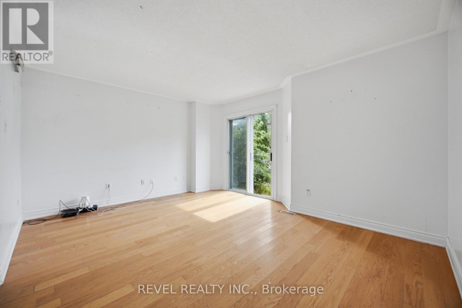 5633 Cortina Crescent, Mississauga, ON