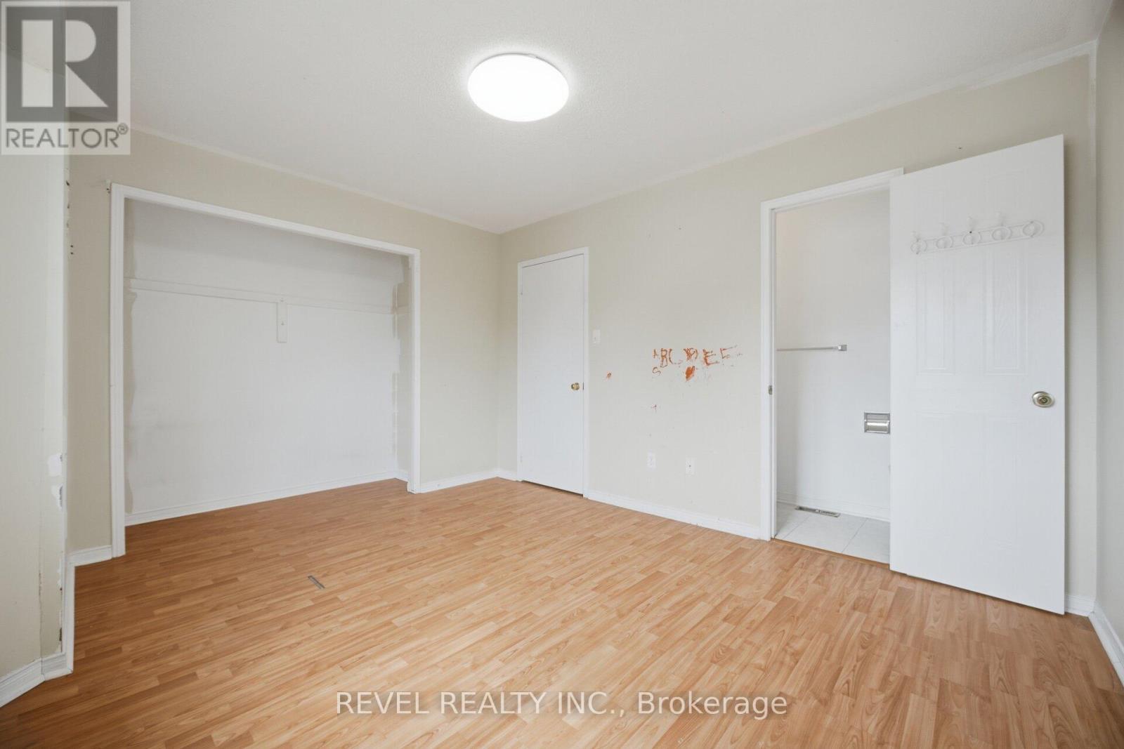 5633 Cortina Crescent, Mississauga, ON