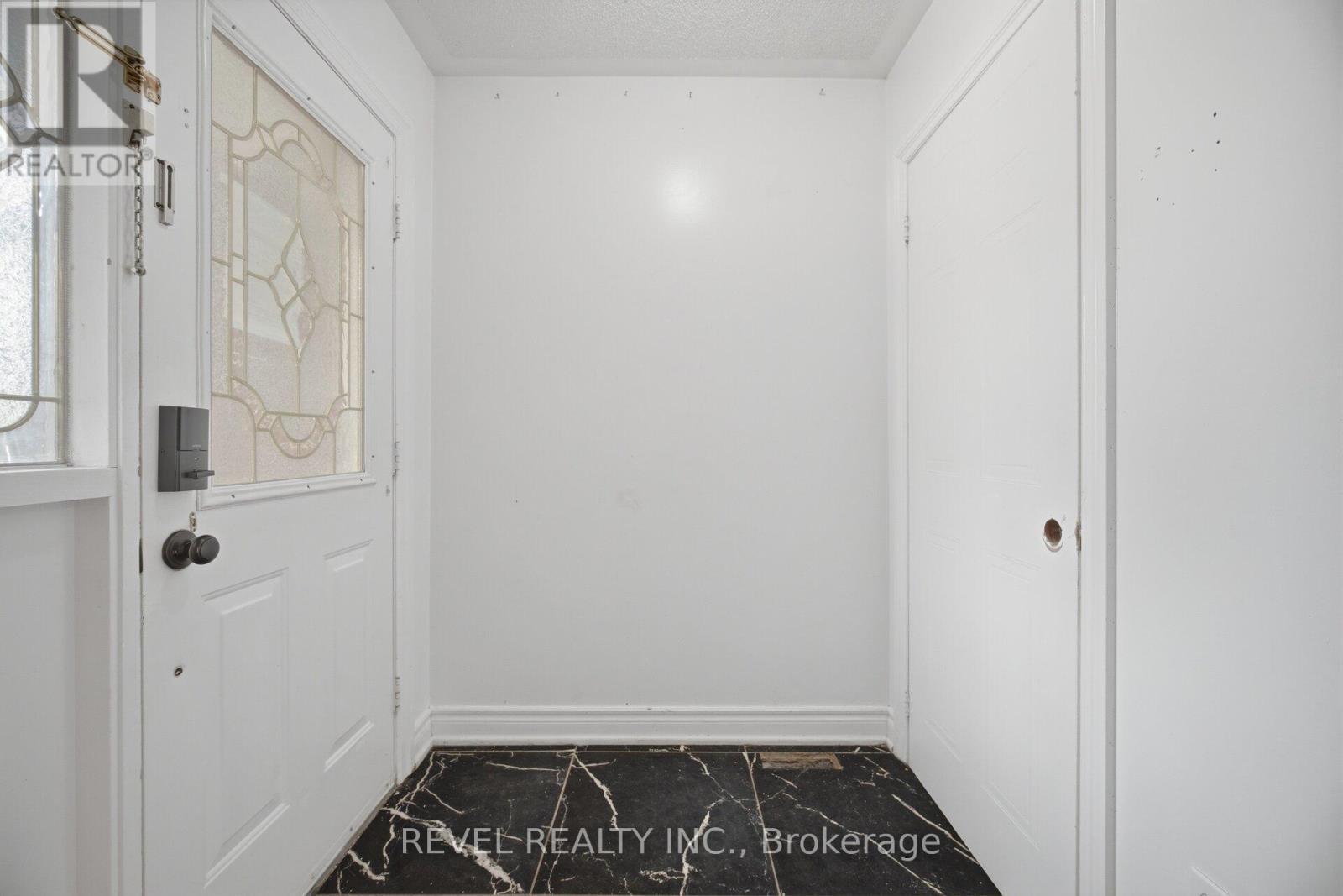 5633 Cortina Crescent, Mississauga, ON