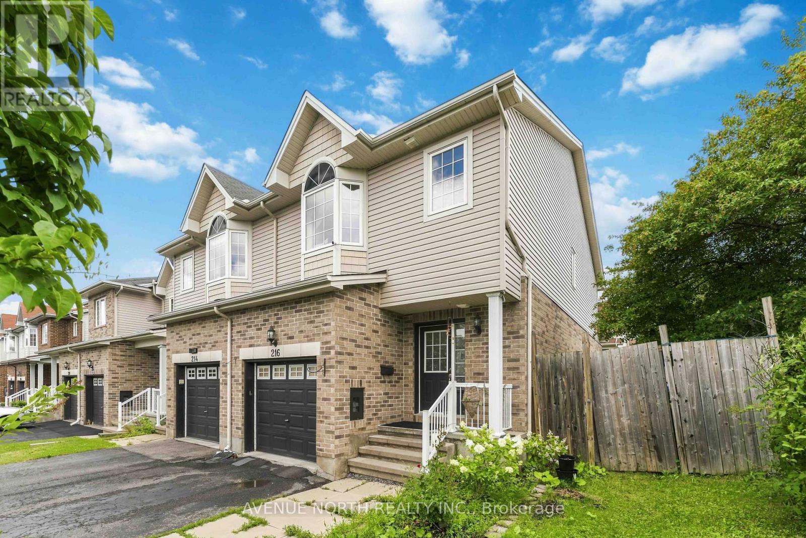 216 Cityview Crescent, Ottawa, ON