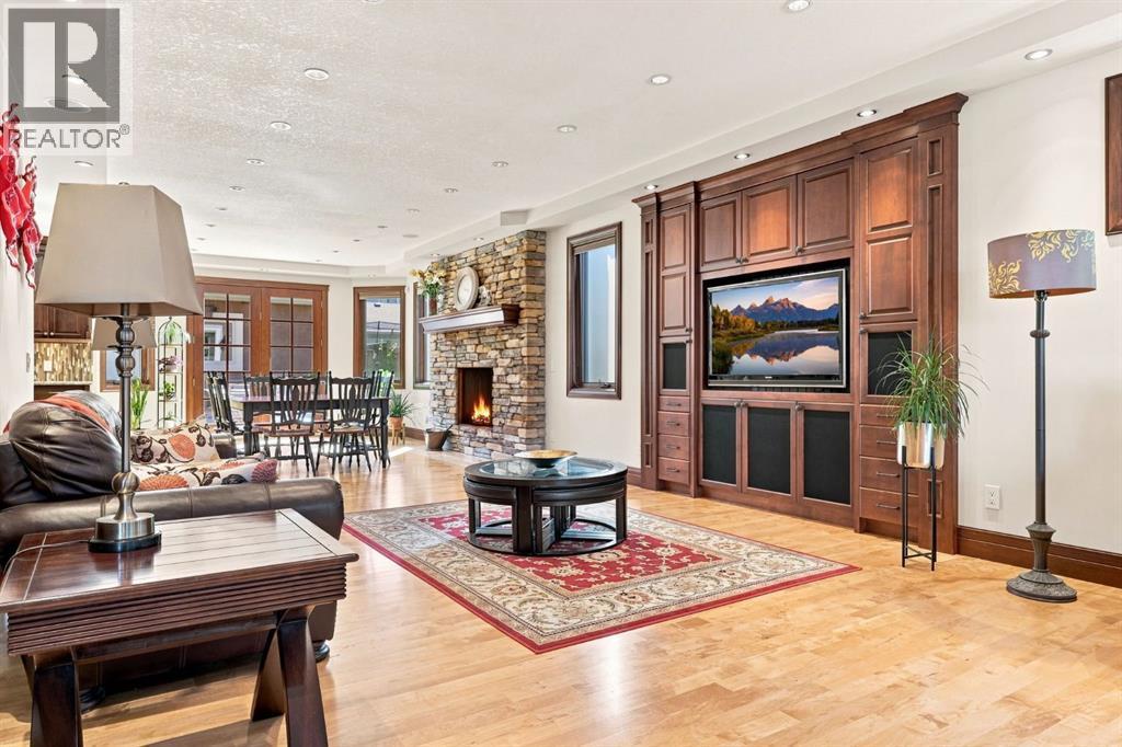 803 25 Avenue Nw, Calgary, AB