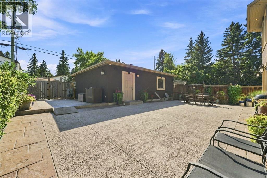 803 25 Avenue Nw, Calgary, AB