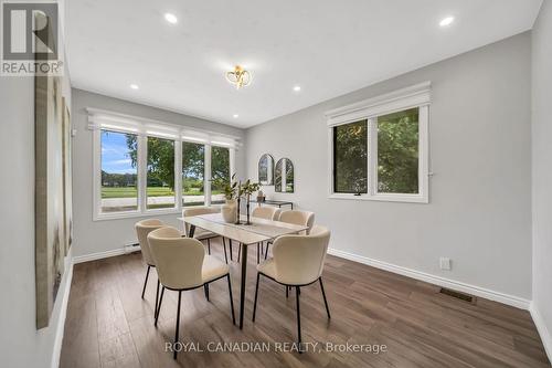 284 Cedar Crescent, Cambridge, ON 