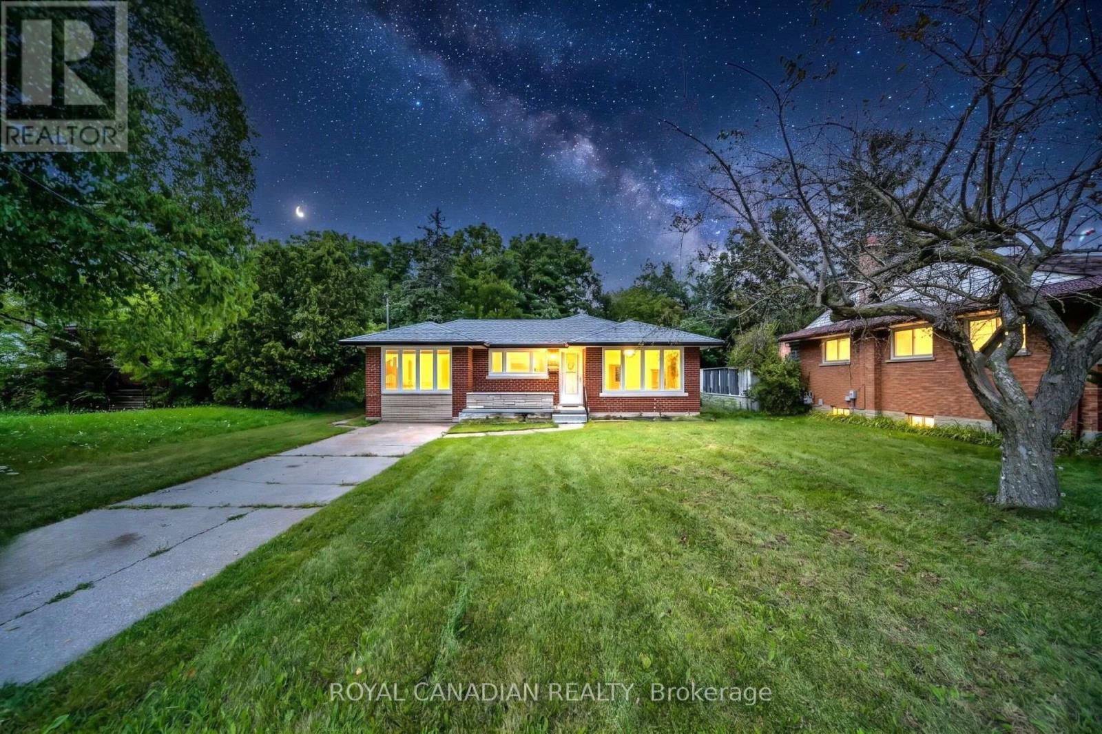 284 Cedar Crescent, Cambridge, ON