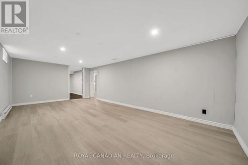 284 Cedar Crescent, Cambridge, ON 