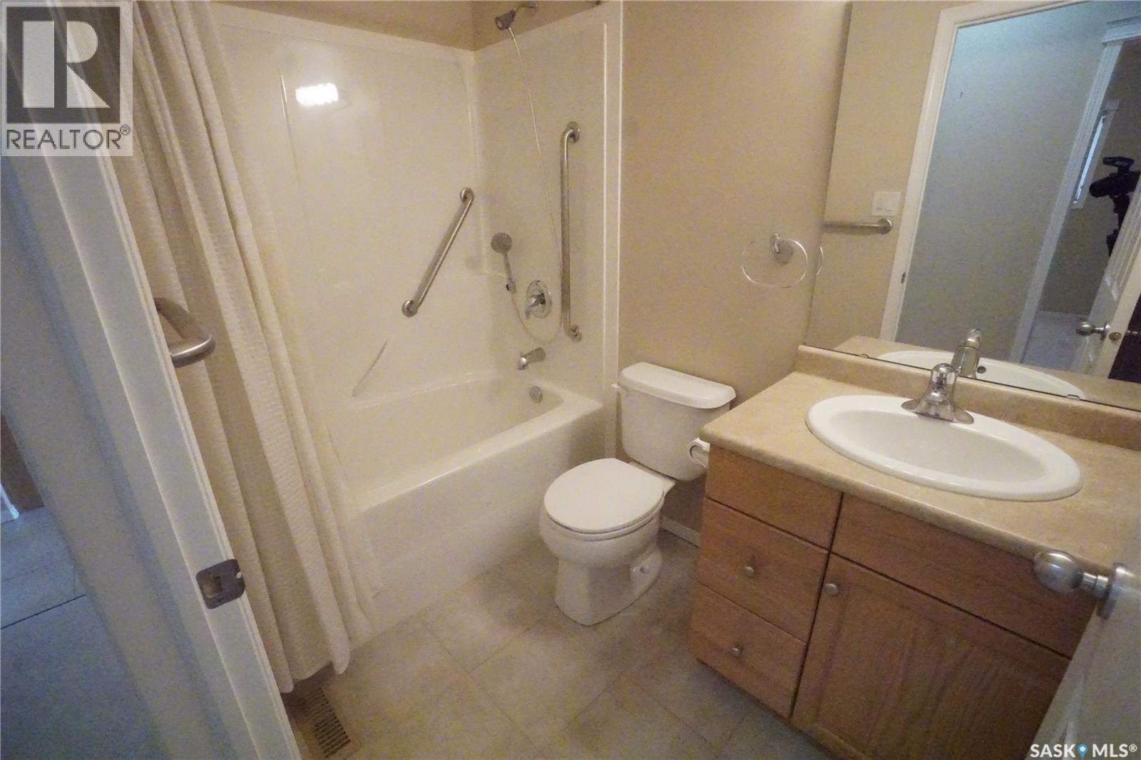 4606 Juniper Drive, Regina, SK