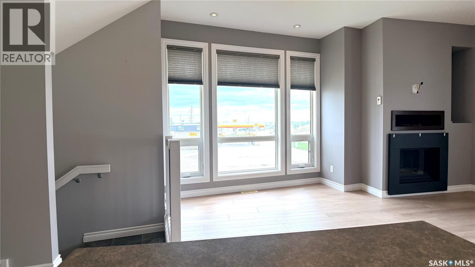 1 697 Sun Valley Drive, Estevan, SK