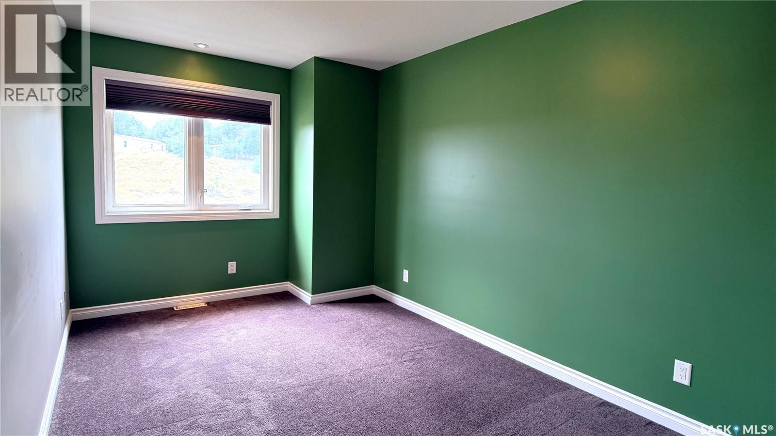 1 697 Sun Valley Drive, Estevan, SK