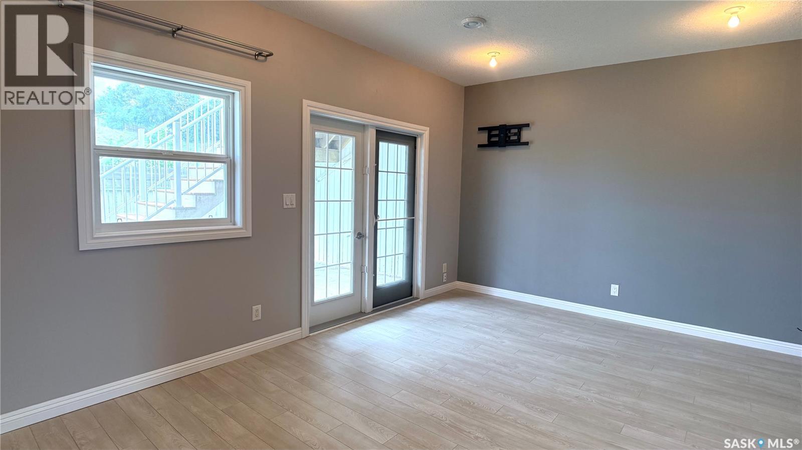 1 697 Sun Valley Drive, Estevan, SK
