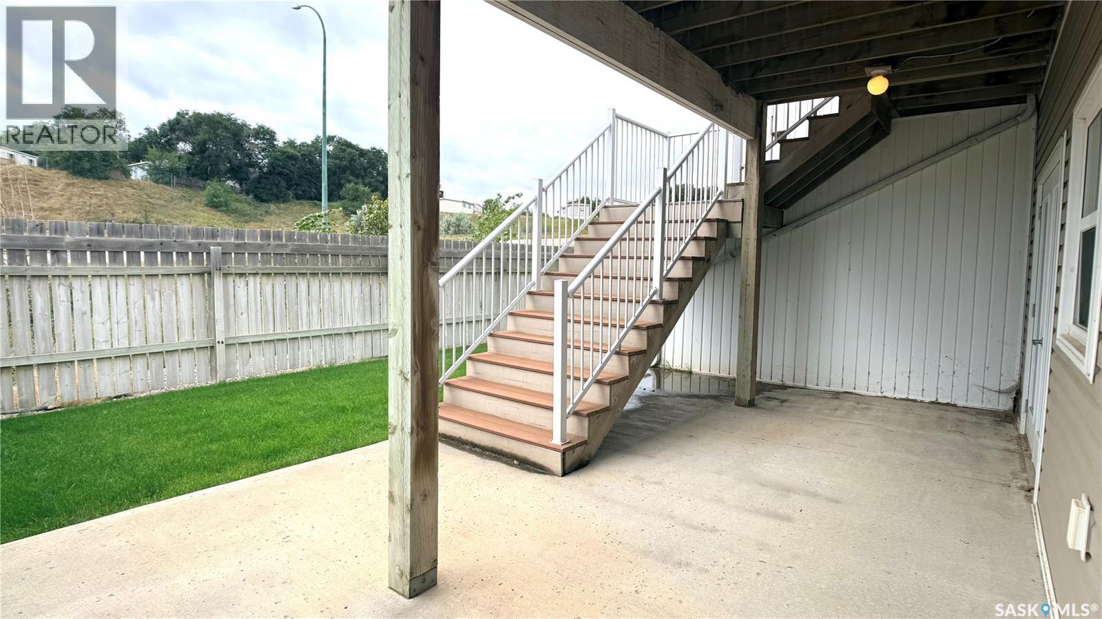 1 697 Sun Valley Drive, Estevan, SK