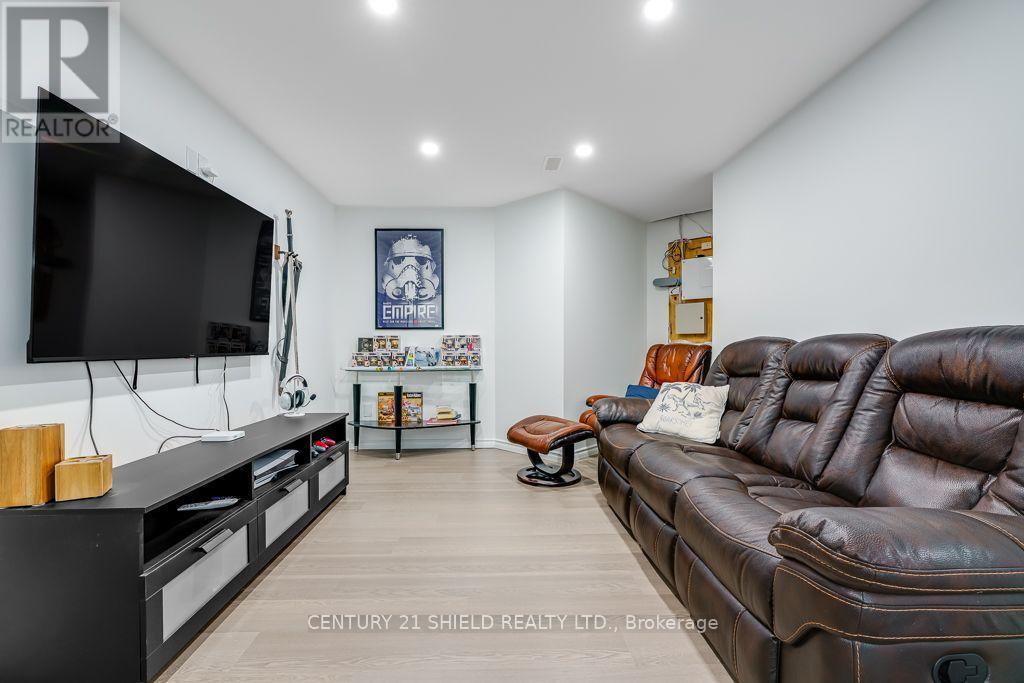 46 Sunset Boulevard, Cornwall, ON