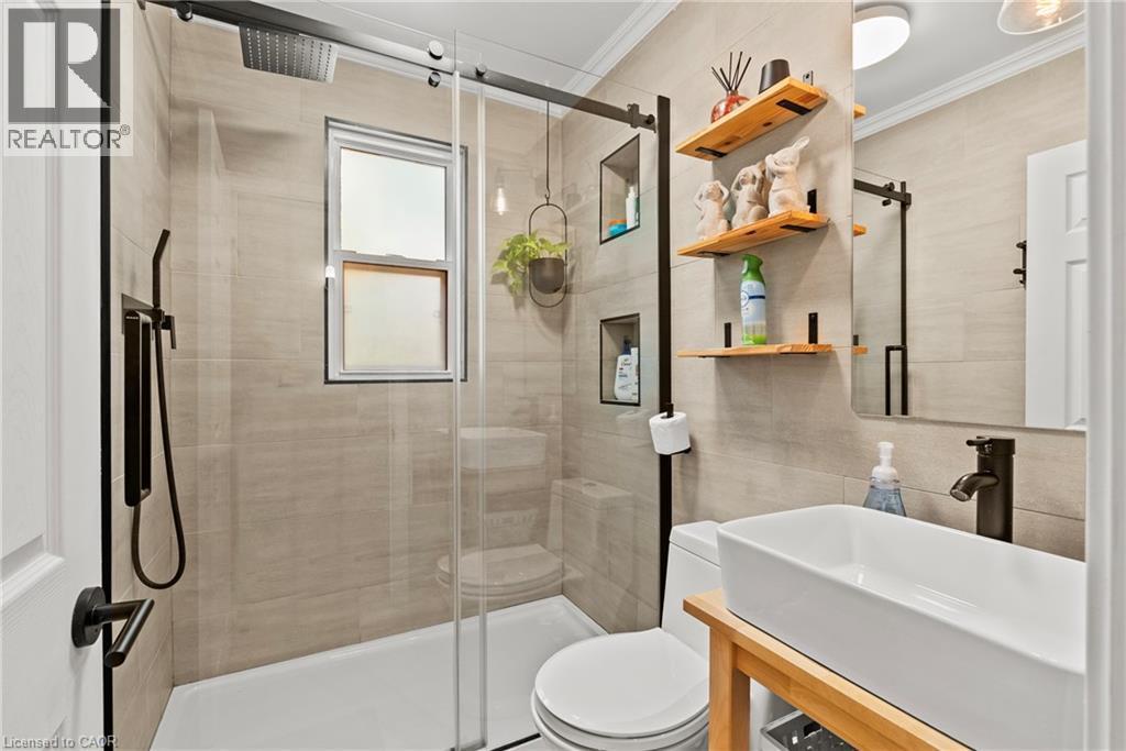 83 Devon Road, St. Catharines, ON