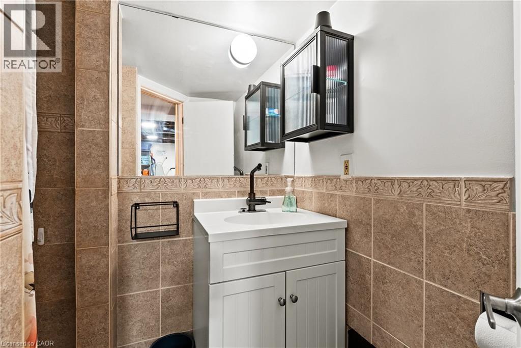 83 Devon Road, St. Catharines, ON