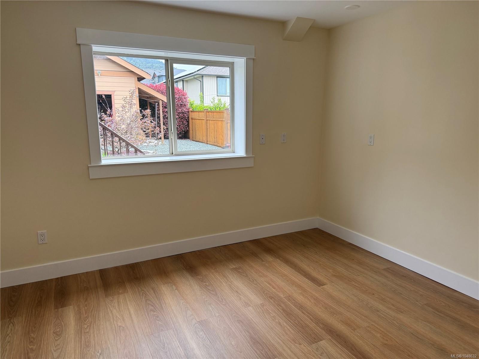 526 Douglas Pl, Ladysmith, BC