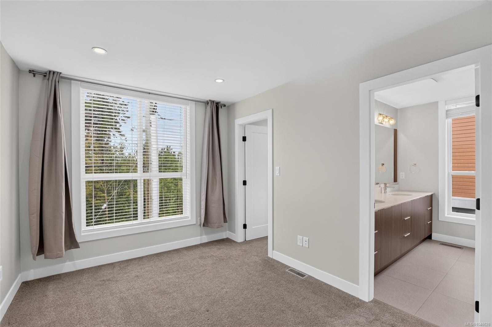 #13-2310 Guthrie Rd, Comox, BC