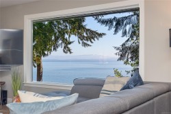 2519 Lasqueti Rd Qualicum Beach, BC V9K 1Z1