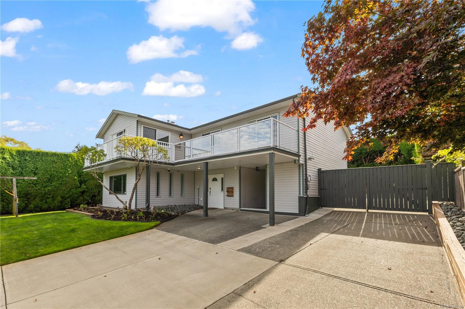 724 Galerno Rd, Campbell River, BC