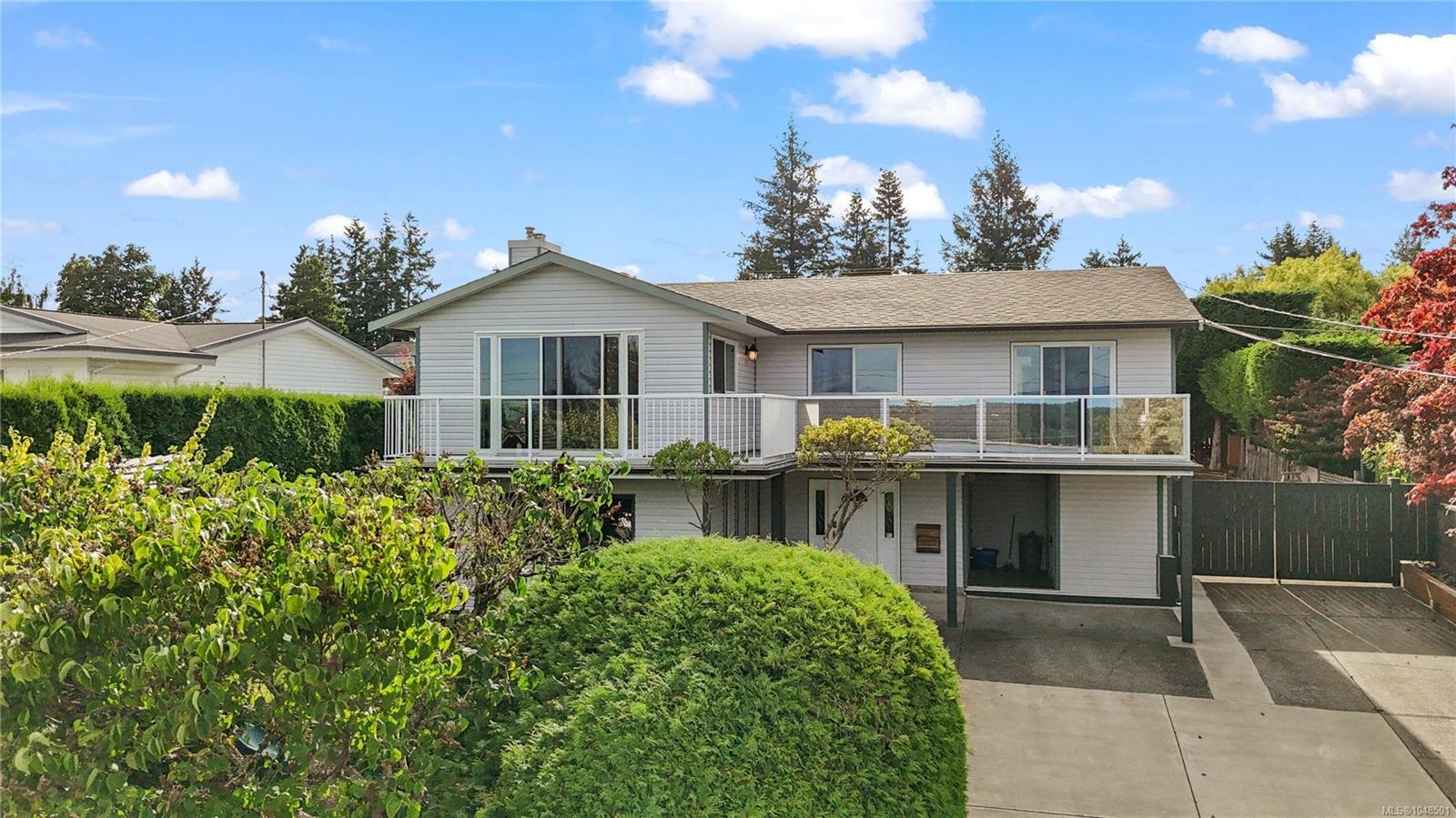 724 Galerno Rd, Campbell River, BC