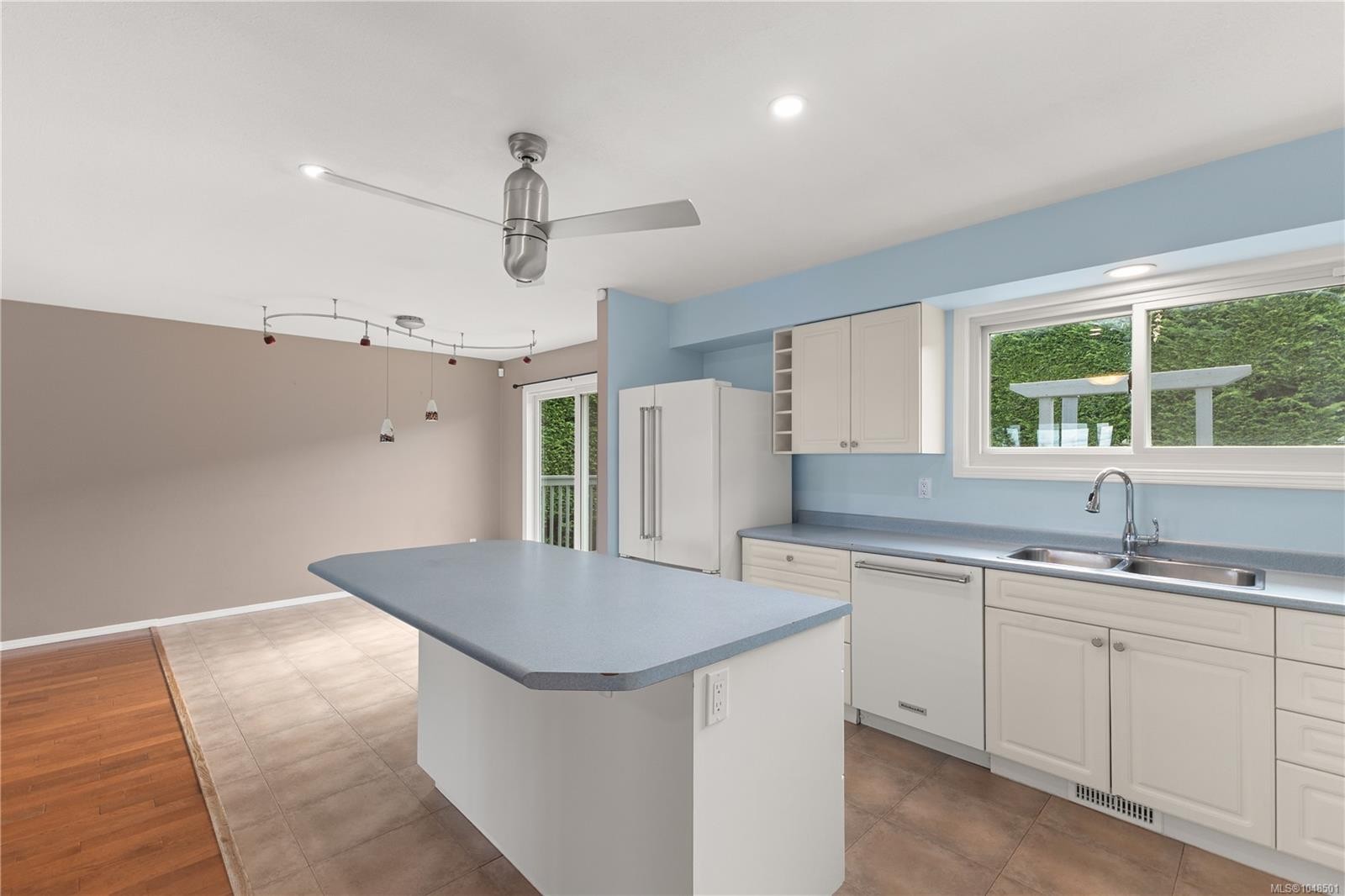 724 Galerno Rd, Campbell River, BC