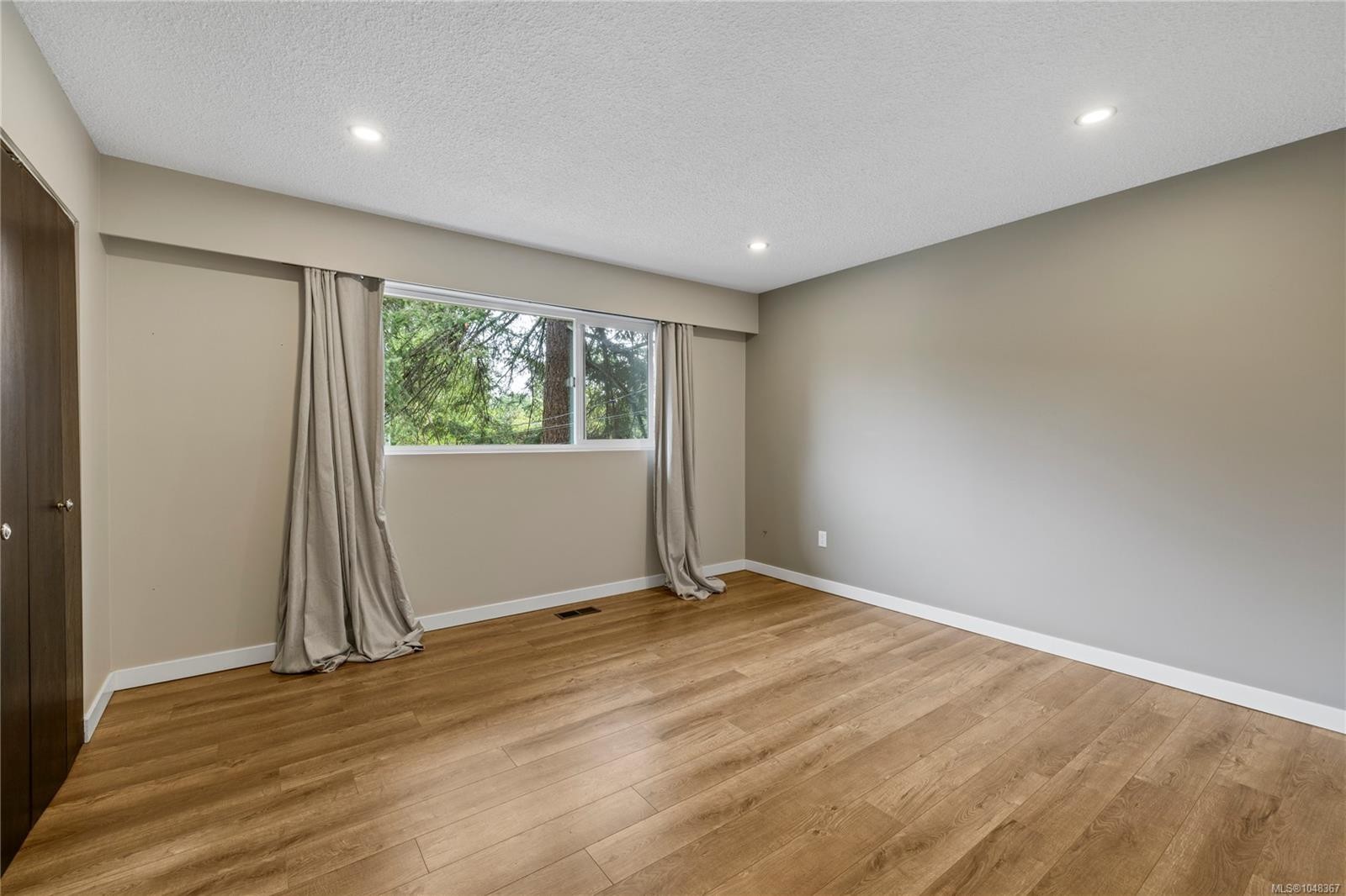 3211 Uplands Dr, Nanaimo, BC