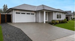 859 Labrador Dr Comox, BC V9M 0C8