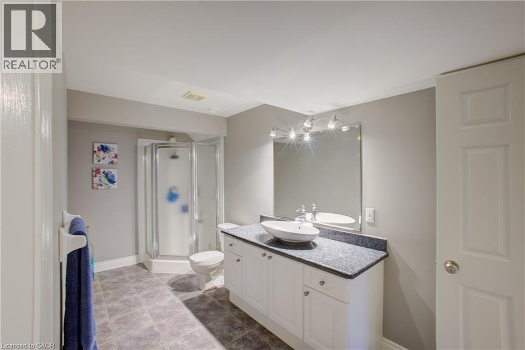 457 Caryndale Drive, Kitchener, ON