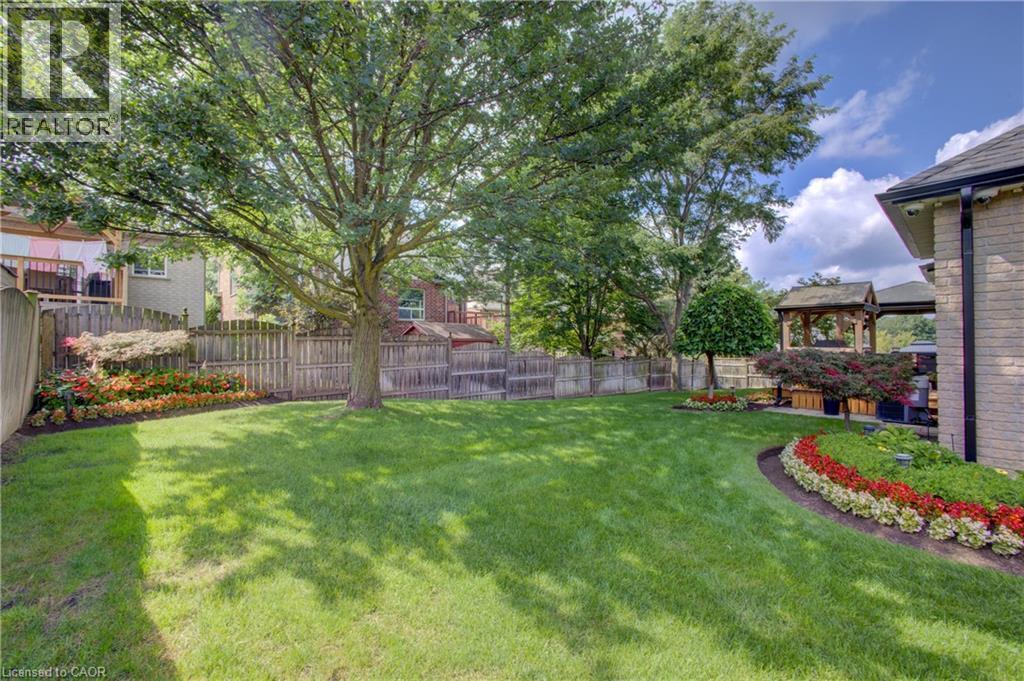 457 Caryndale Drive, Kitchener, ON